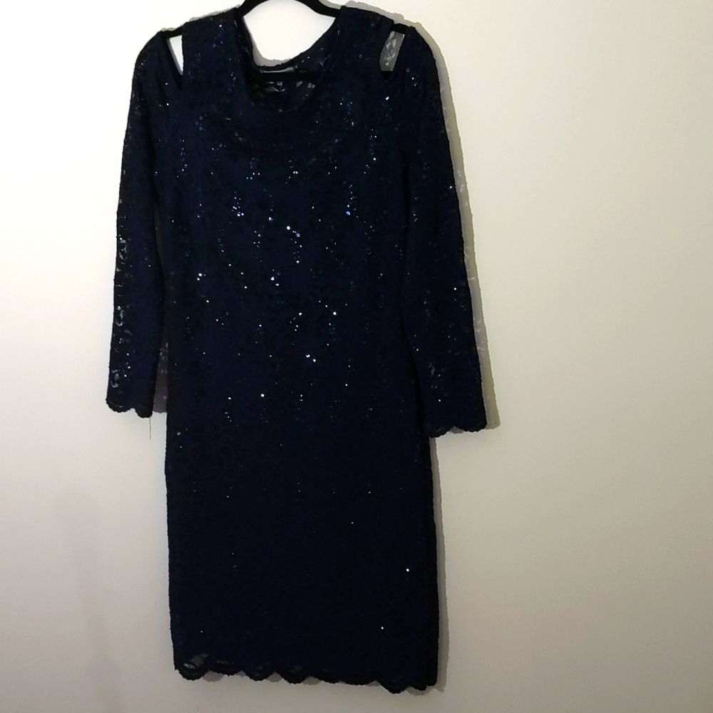 Laura Petites| Dark Blue Floral Mesh Formal Dress With Sequins Peep Shoulders
